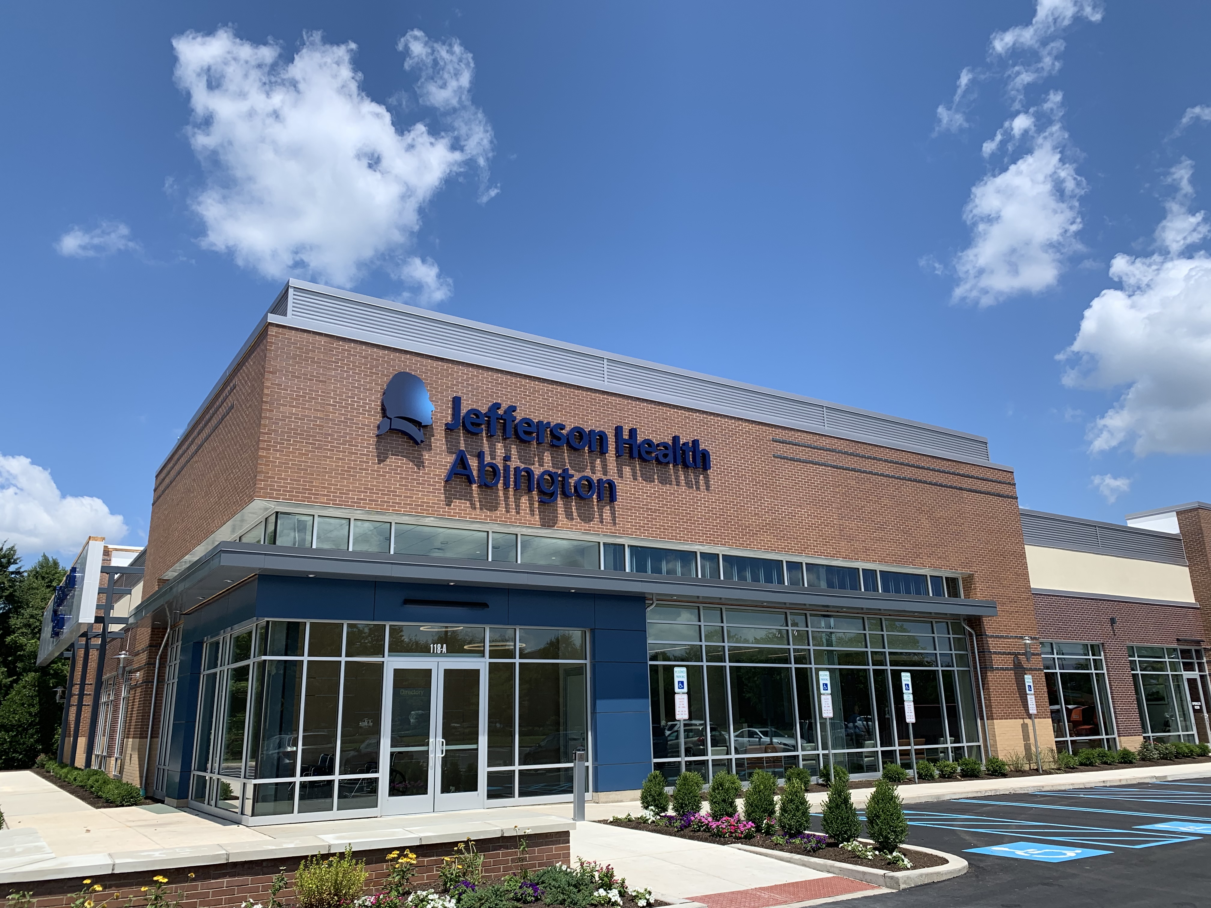 Abington Jefferson Health - Jcp Ambulatory Fitout - Midatlantic Constructionmidatlantic Construction